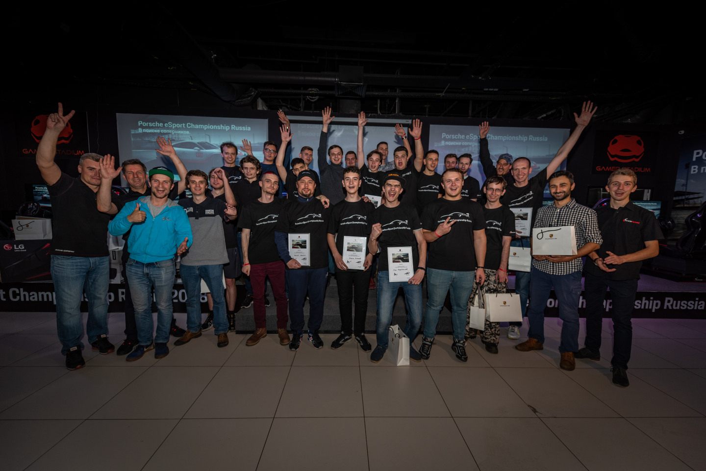 Участники Гранд-Финала © Porsche eSport Championship Russia