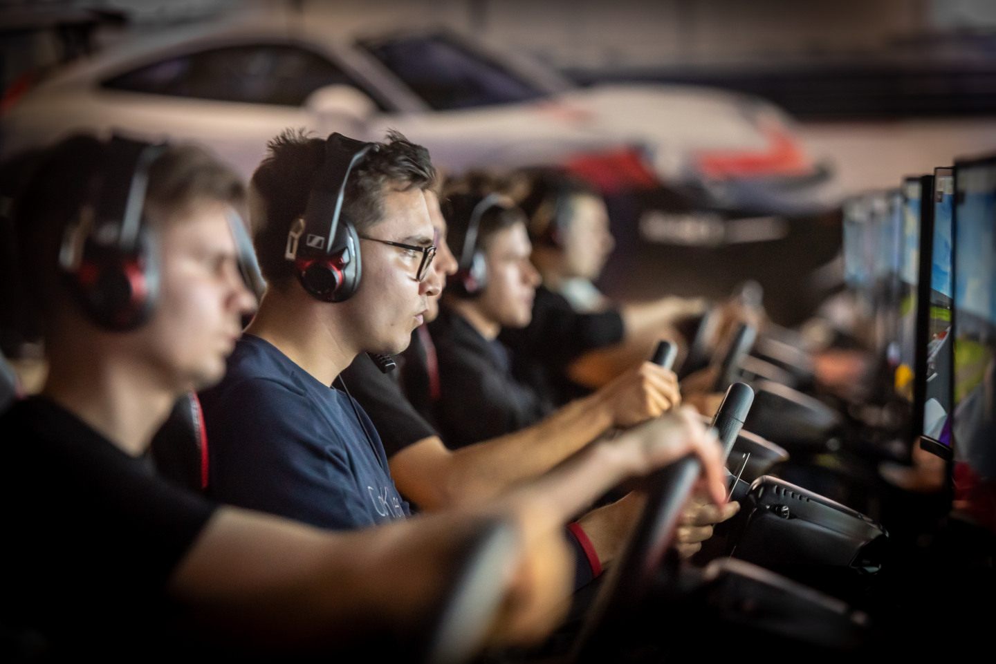 Напряжение Гранд-Финала © Porsche eSport Championship Russia